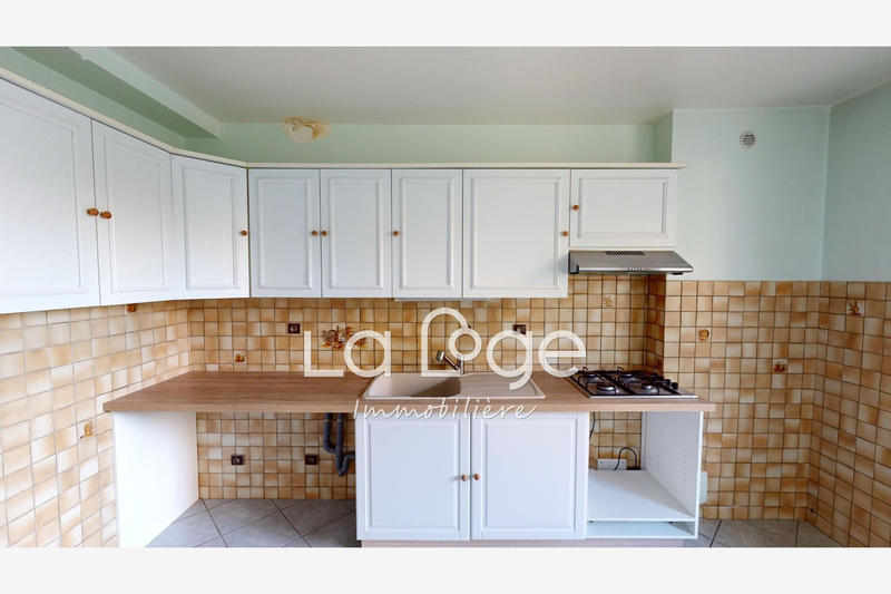 Appartement - 79 m² - 4 pièces