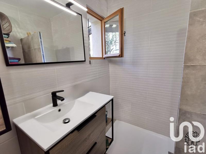 Maison - 93 m² - 4 pièces