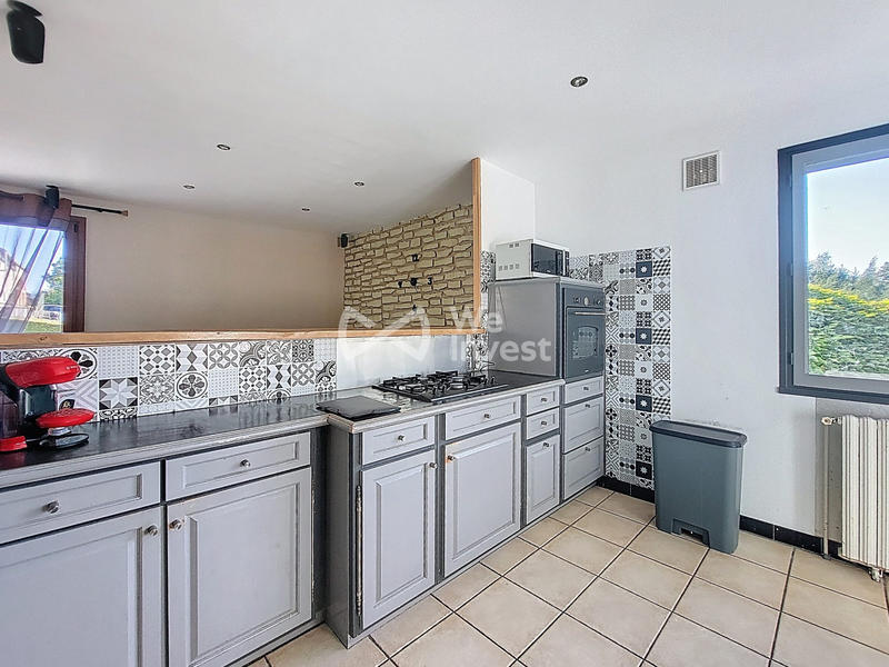 Maison - 99 m² - 4 pièces