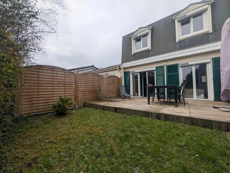 Maison - 112 m² - 5 pièces