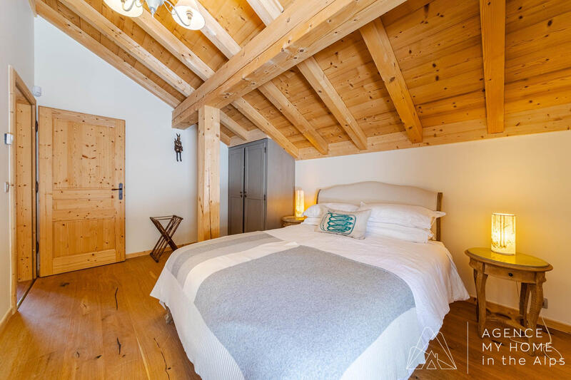 Maison - 319 m² - 6 pièces