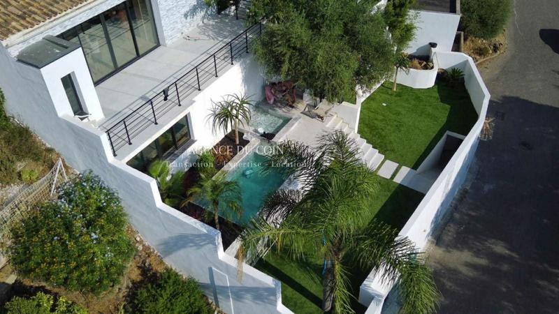 Maison - 109 m² - 2 pièces