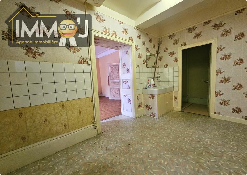 Immeuble - 224 m² - 7 pièces