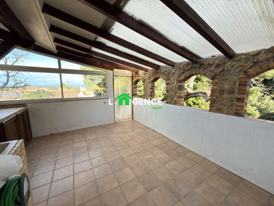 Appartement - 90 m² - 3 pièces