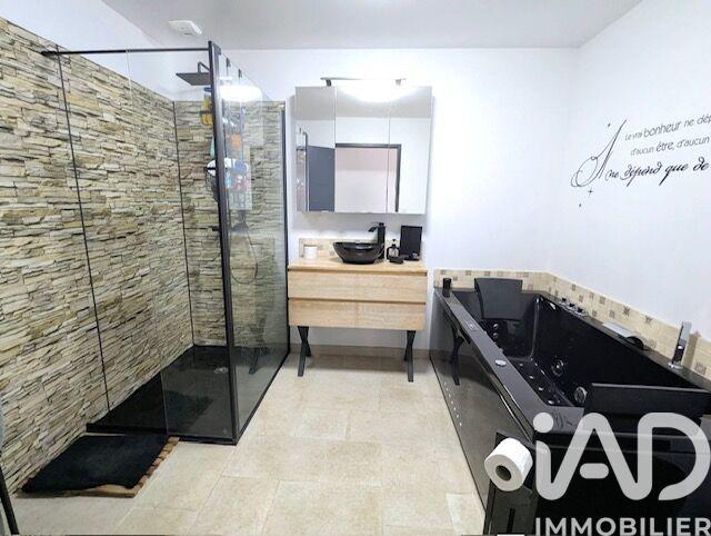 Maison - 98 m² - 4 pièces