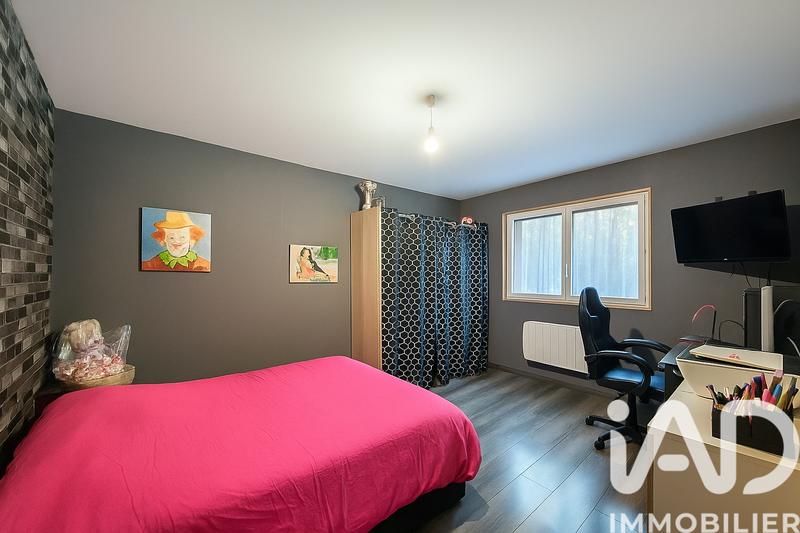 Maison - 91 m² - 6 pièces