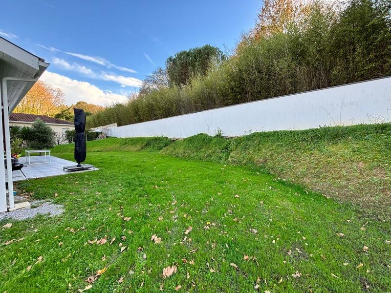 Maison - 102 m² - 4 pièces