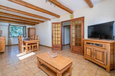 Maison - 110 m² - 6 pièces