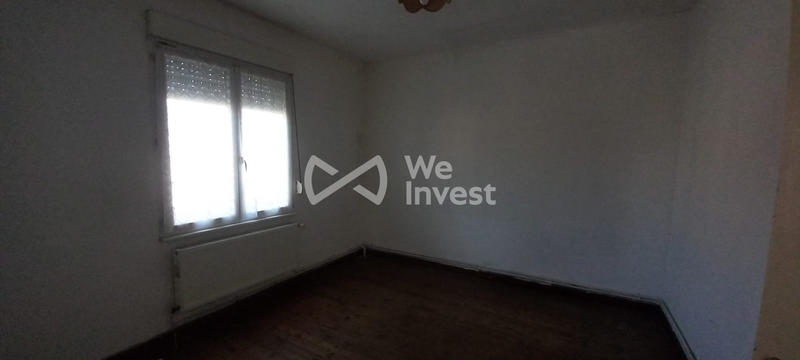 Maison - 140 m² - 8 pièces