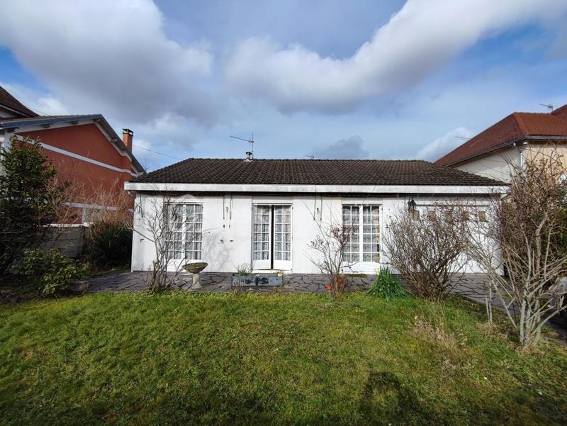 Maison traditionnelle - 103 m² - 4 pièces