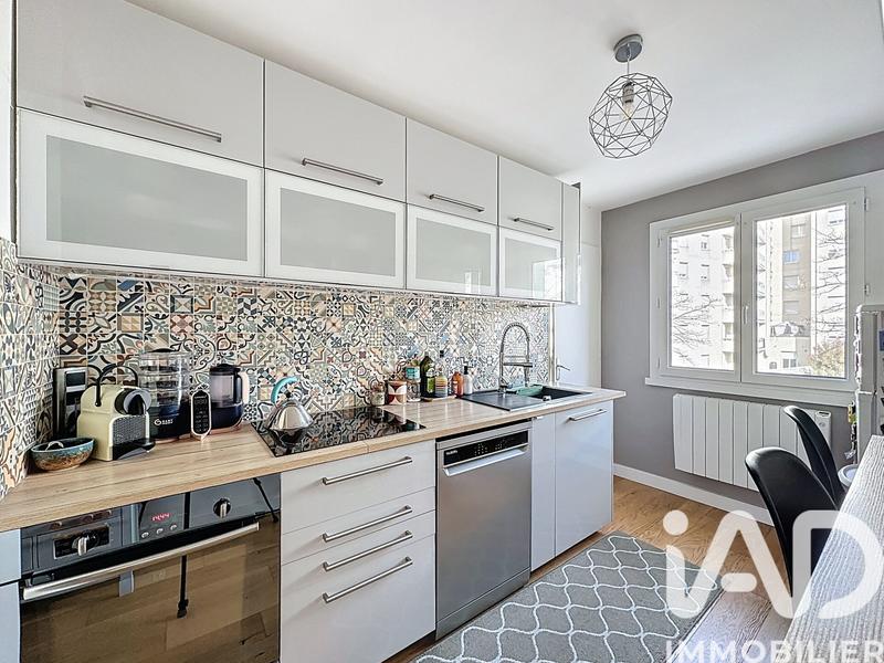 Appartement - 67 m² - 3 pièces