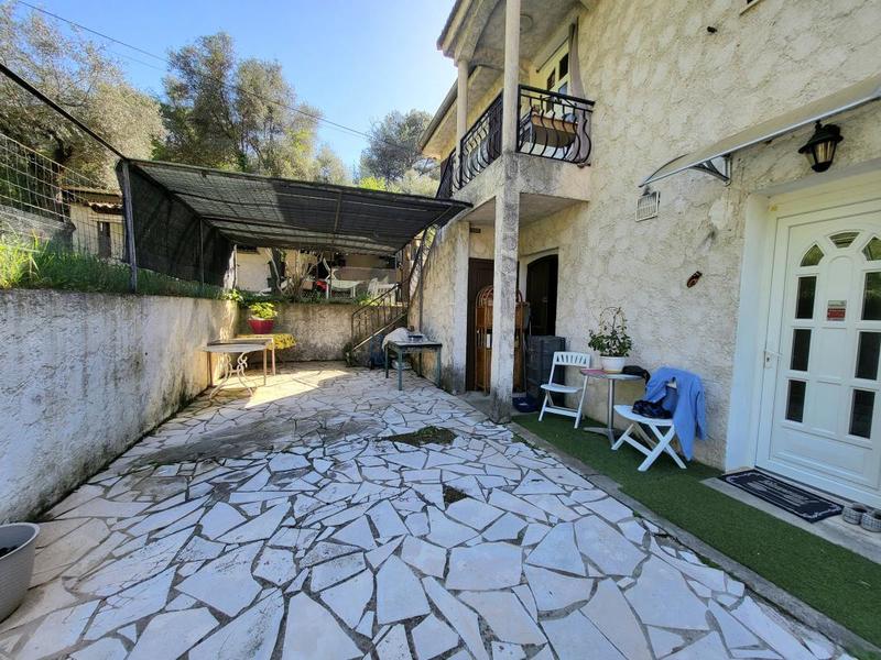 Maison - 150 m² - 7 pièces