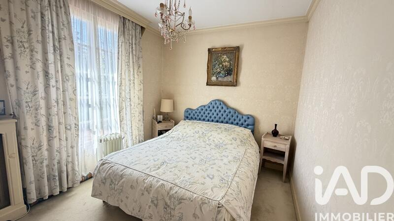 Maison - 159 m² - 7 pièces