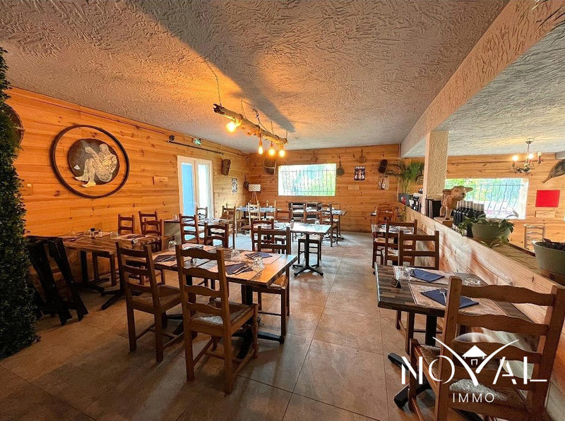 Local commercial - 226 m²