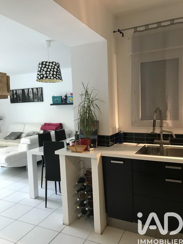 Appartement - 80 m² - 3 pièces