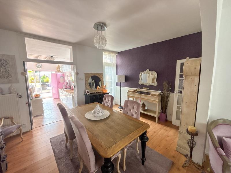 Maison - 98 m² - 4 pièces