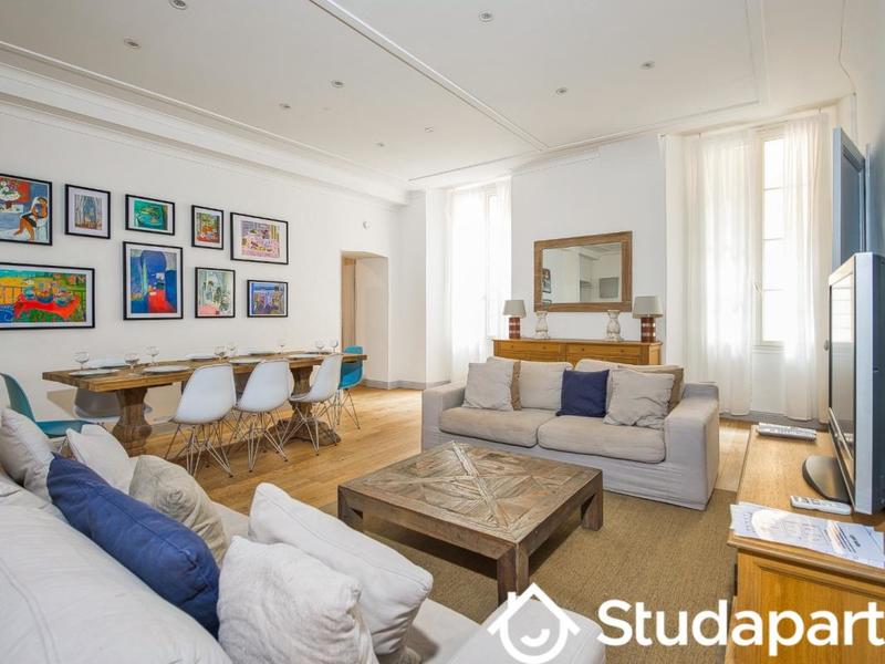 Appartement - 110 m² - 4 pièces