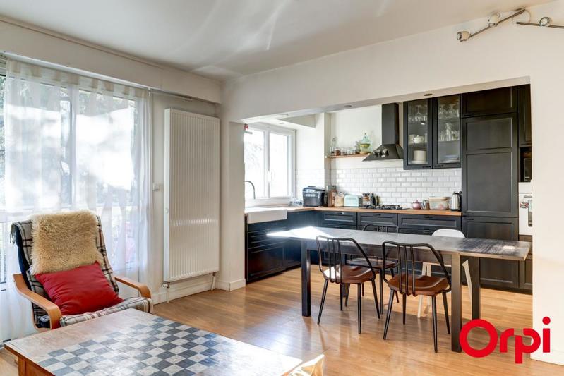 Appartement - 85 m² - 3 pièces