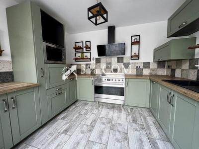 Maison - 269 m² - 12 pièces