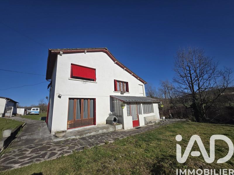 Maison - 86 m² - 4 pièces