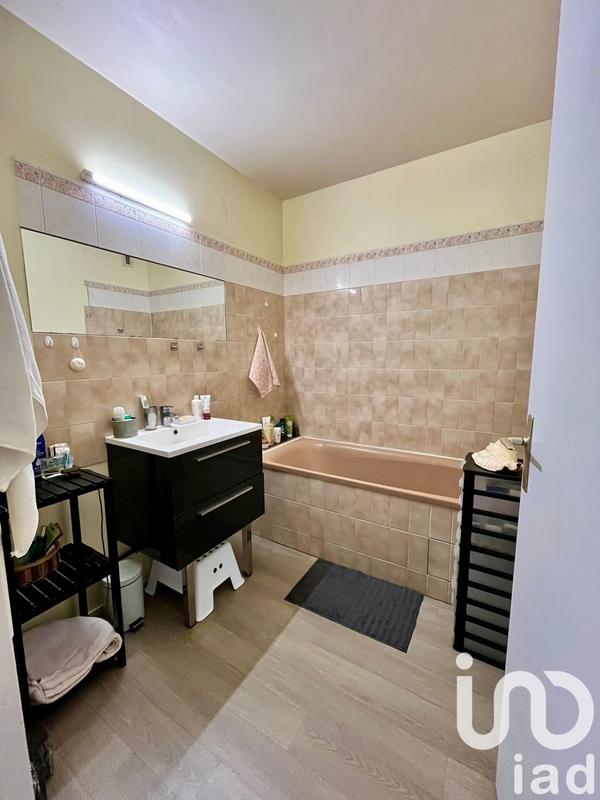 Appartement - 60 m² - 2 pièces