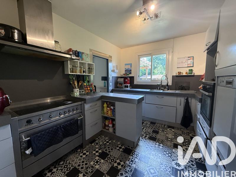 Maison - 156 m² - 5 pièces