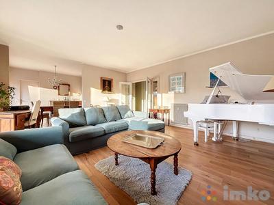 Appartement - 101 m² - 4 pièces