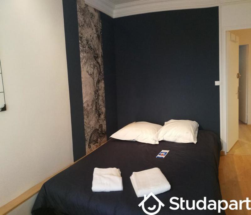 Chambre - 12 m² - 1 pièce