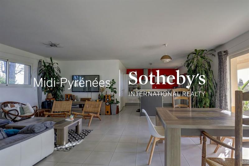 Maison - 125 m² - 5 pièces