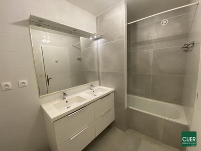 Appartement - 105 m² - 4 pièces