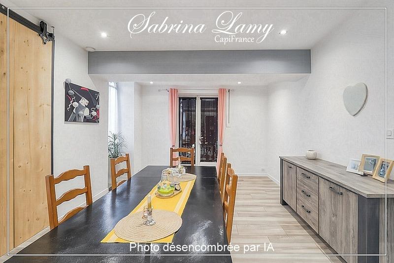 Maison - 152 m² - 6 pièces