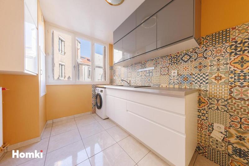 Appartement - 65 m² - 3 pièces