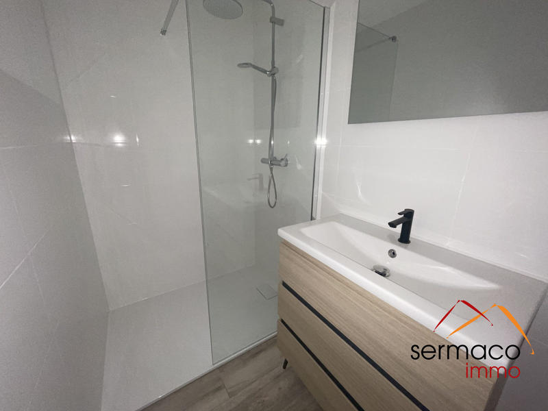 Appartement - 100 m² - 4 pièces