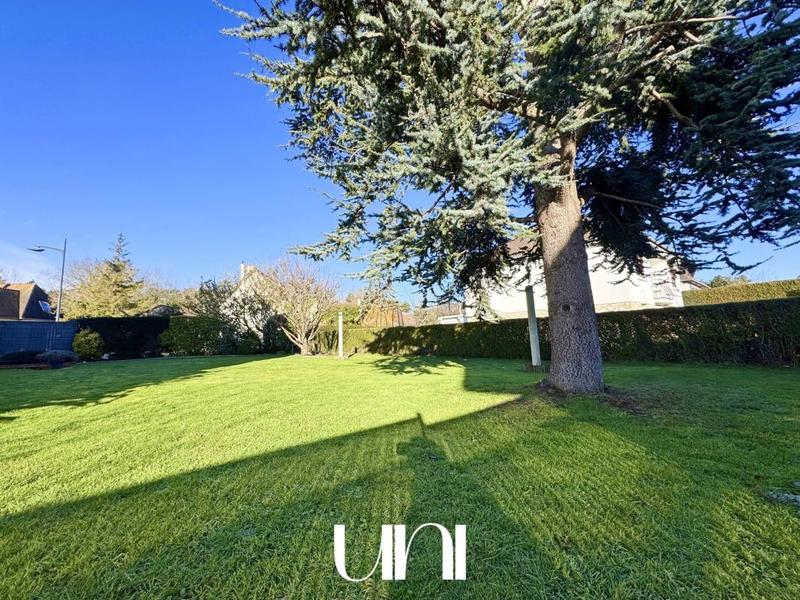 Maison - 159 m² - 6 pièces