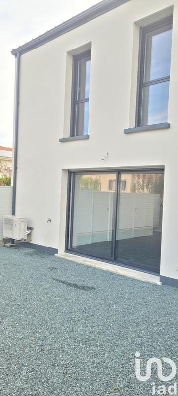 Maison - 85 m² - 4 pièces
