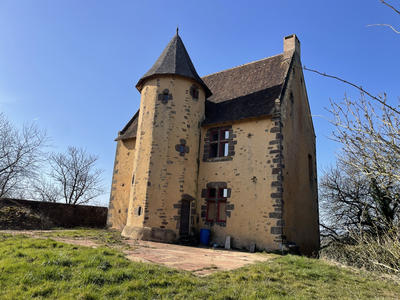 Maison - 230 m² - 4 pièces