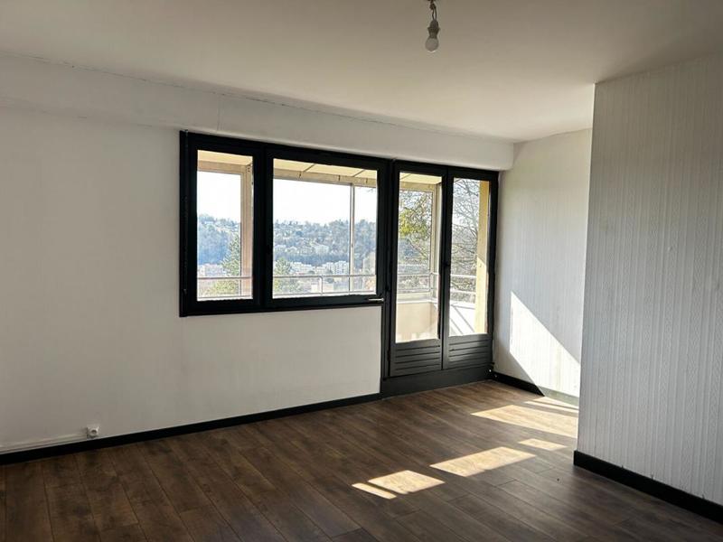 Appartement - 138 m² - 5 pièces