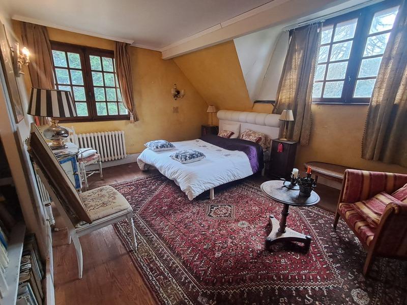 Maison bourgeoise - 325 m² - 11 pièces