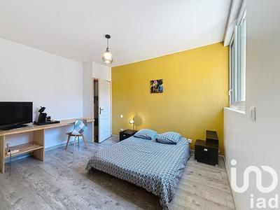 Maison de village - 180 m² - 8 pièces