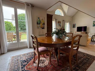 Maison - 142 m² - 7 pièces