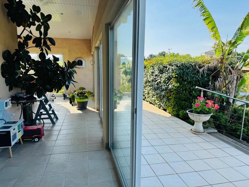 Maison - 160 m² - 3 pièces