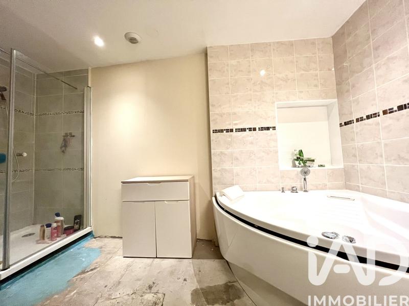 Maison - 84 m² - 3 pièces