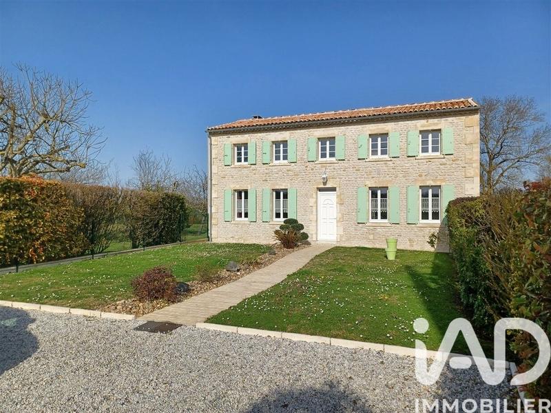 Maison - 114 m² - 4 pièces