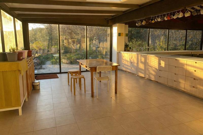 Maison - 350 m² - 8 pièces