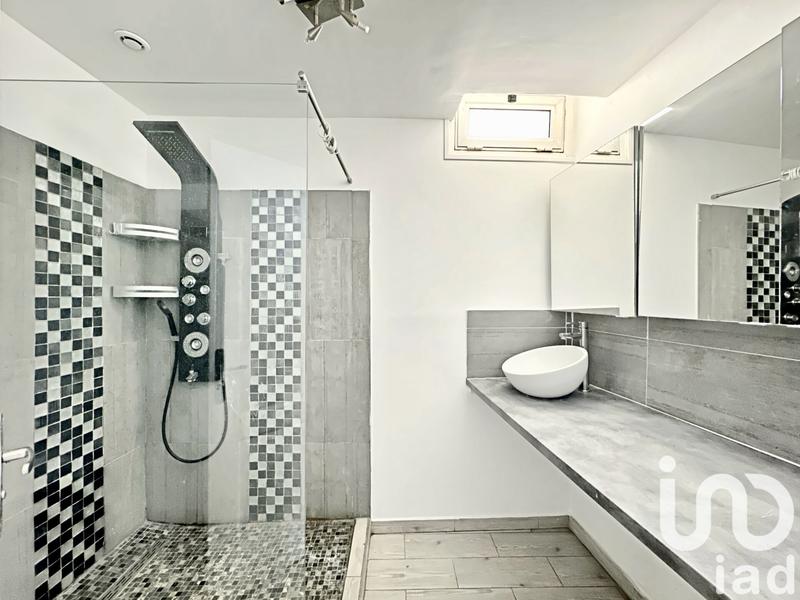 Appartement - 75 m² - 4 pièces