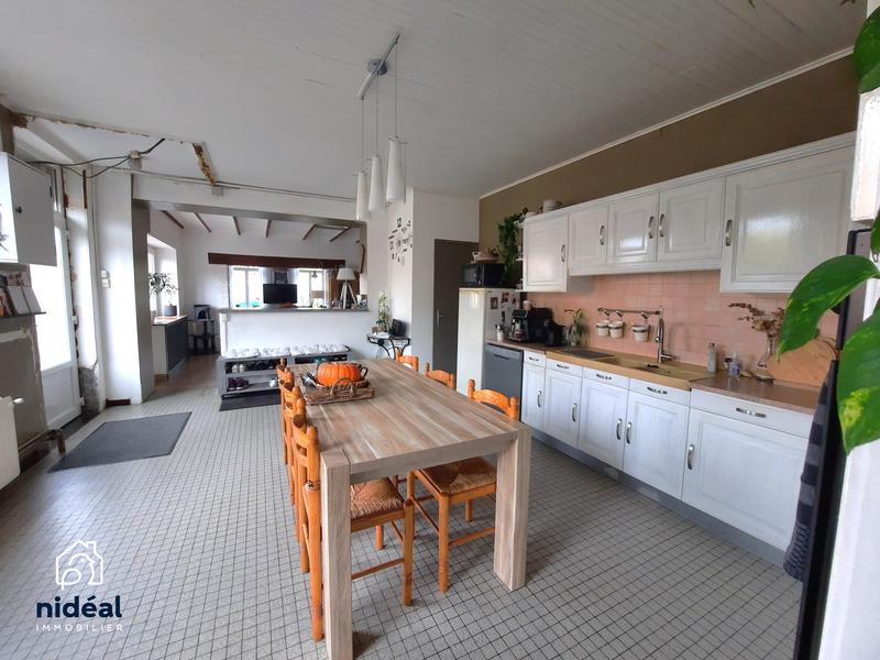 Maison - 173 m² - 7 pièces