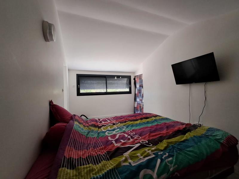 Maison - 200 m² - 8 pièces