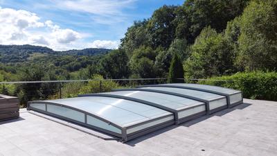 Maison traditionnelle - 238 m² - 10 pièces