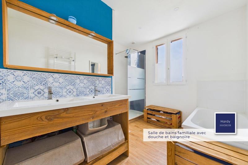 Maison ancienne - 100 m² - 6 pièces