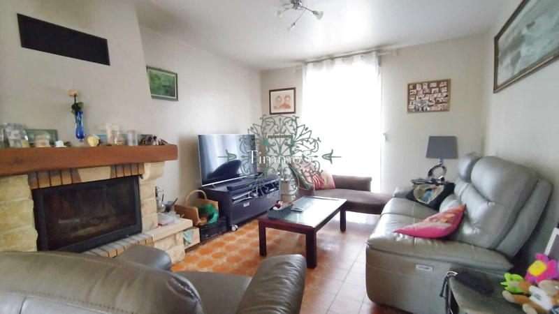 Maison - 101 m² - 6 pièces